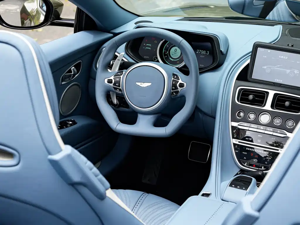 Aston Martin DB11