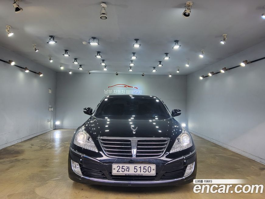 Hyundai Equus