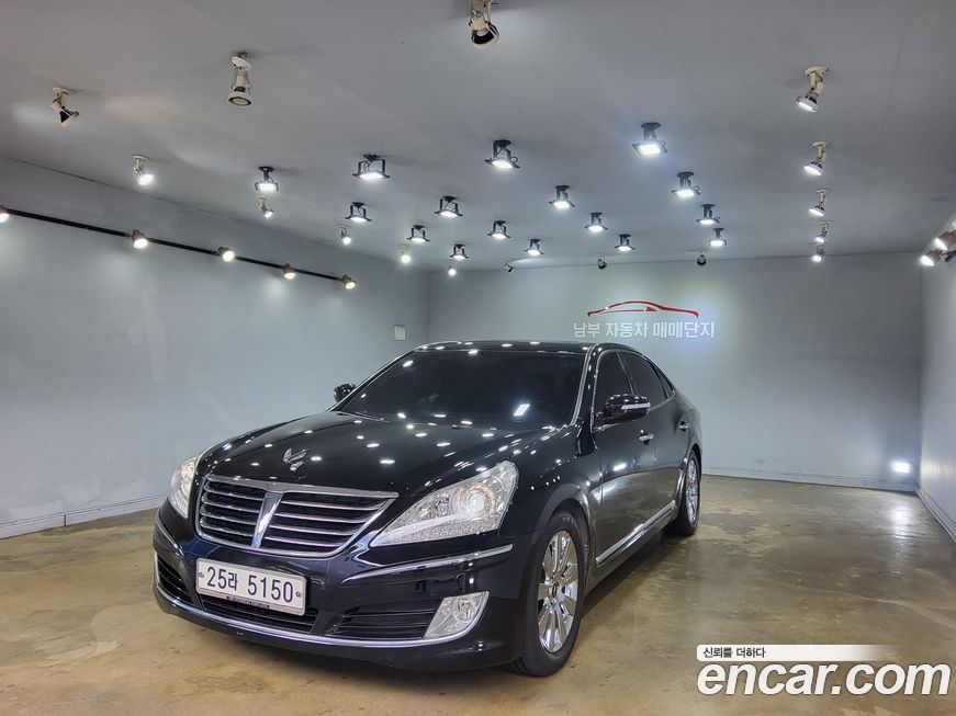 Hyundai Equus