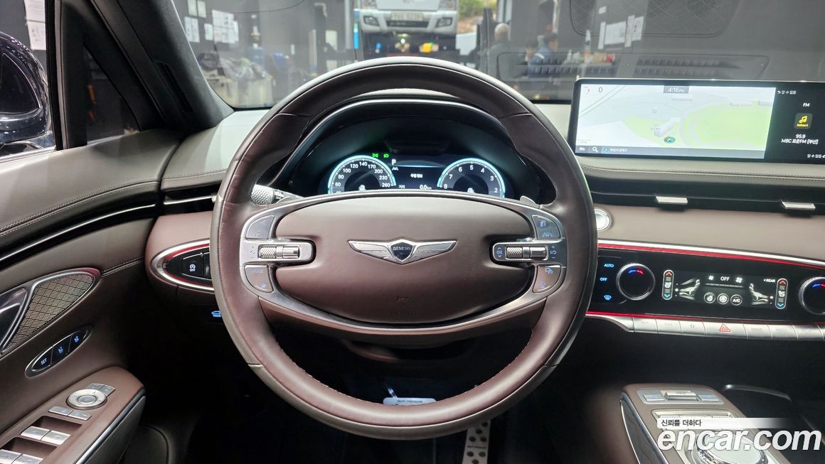 Genesis GV70