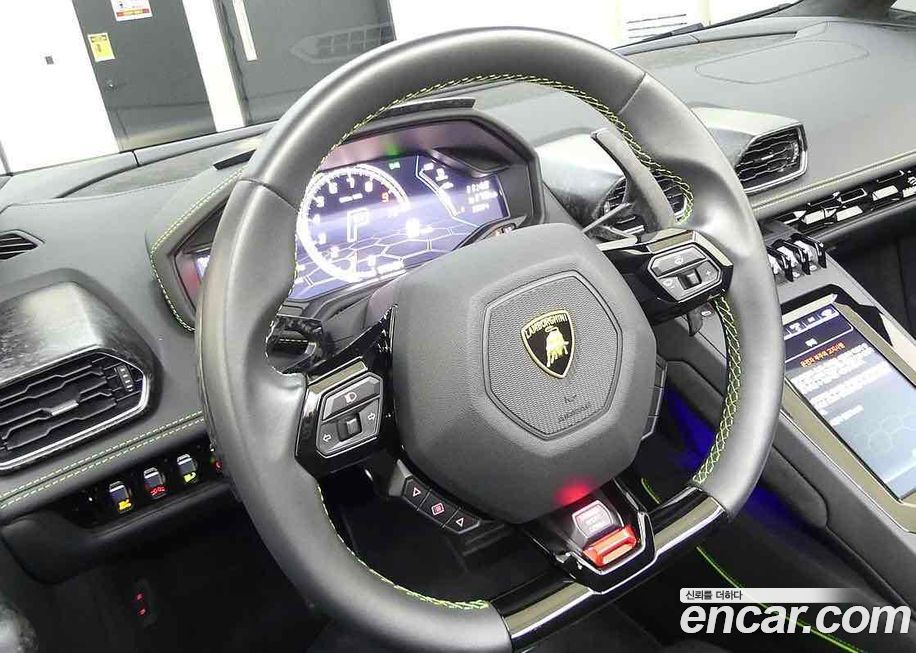Lamborghini Huracan