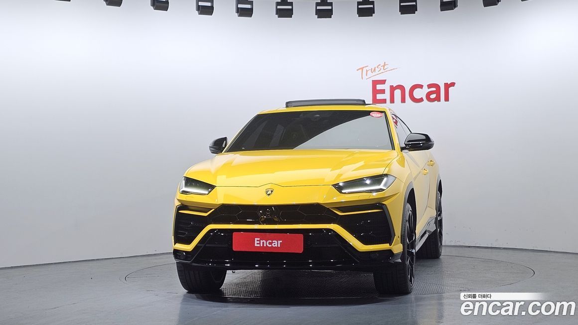 Lamborghini Urus