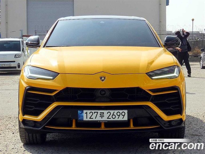 Lamborghini Urus