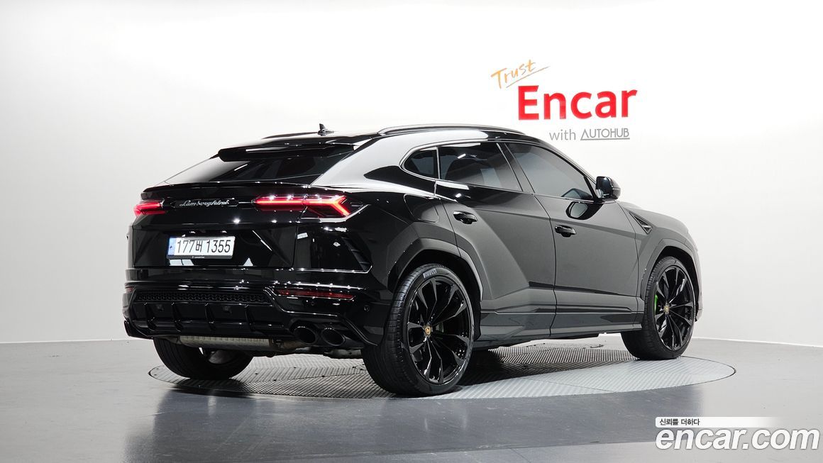 Lamborghini Urus