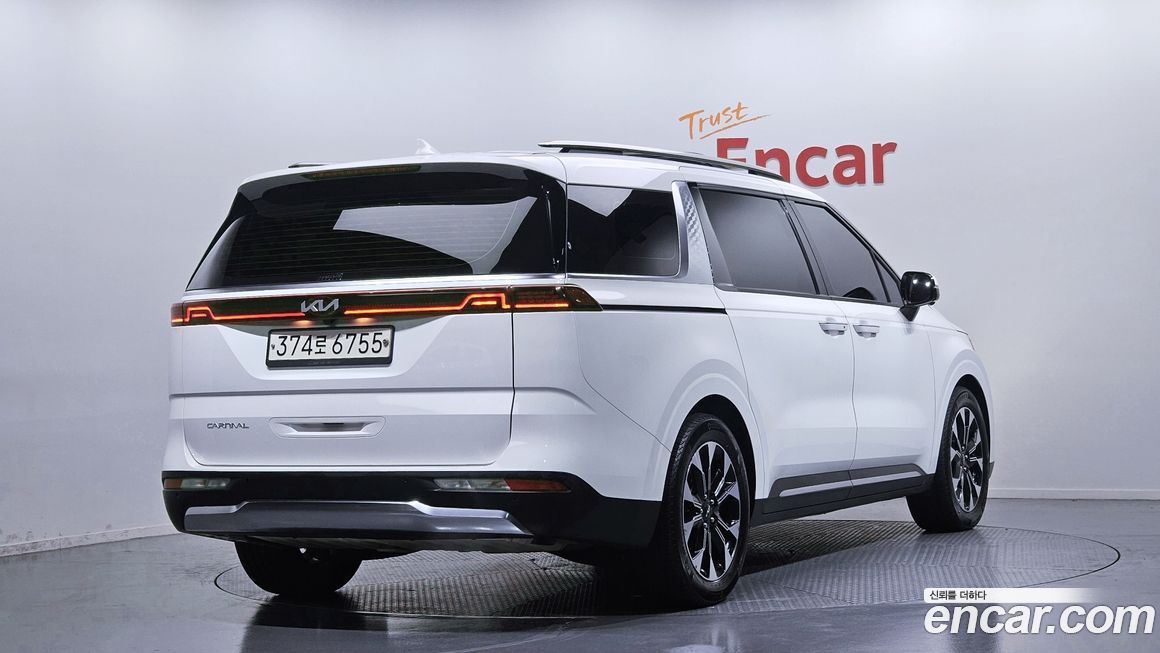 Kia Canival