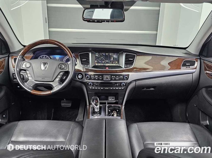 Hyundai Equus