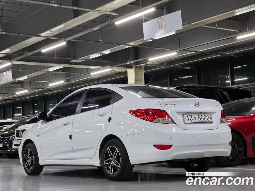 Hyundai Accent