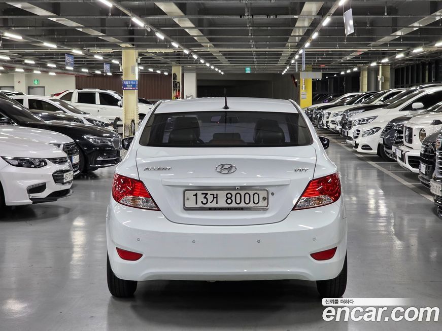 Hyundai Accent