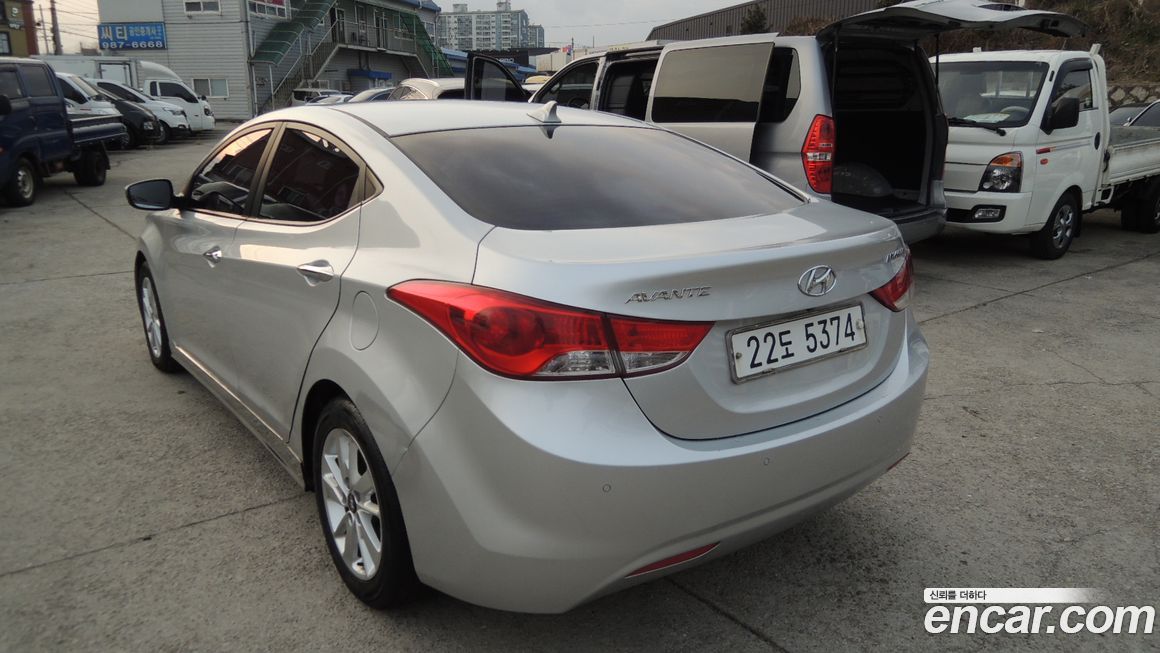 Hyundai AVANTE