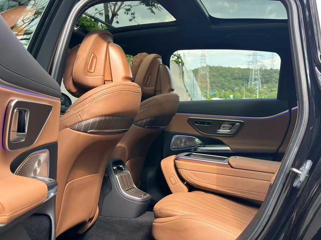 Mercedes-Benz Mercedes-Benz E-Class