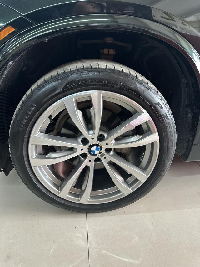 BMW BMW X5 (Import)