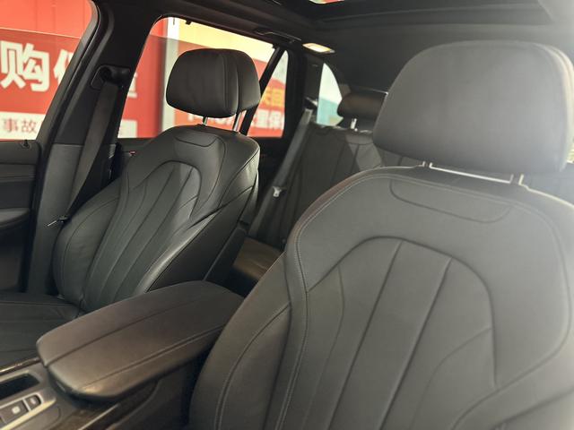 BMW BMW X5 (Import)