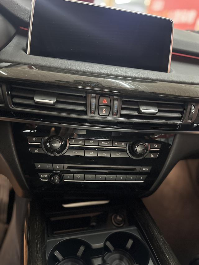 BMW BMW X5 (Import)