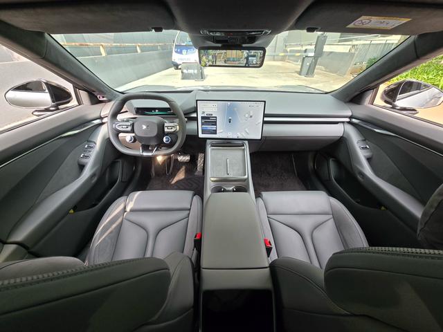 XPeng XPeng P7
