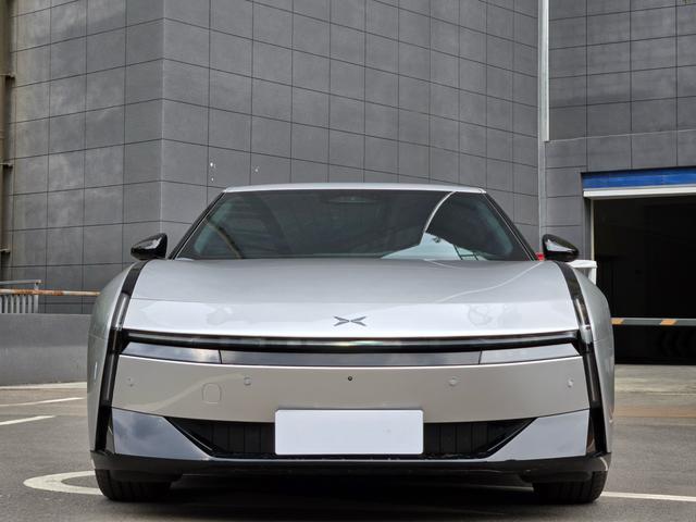 XPeng XPeng P7