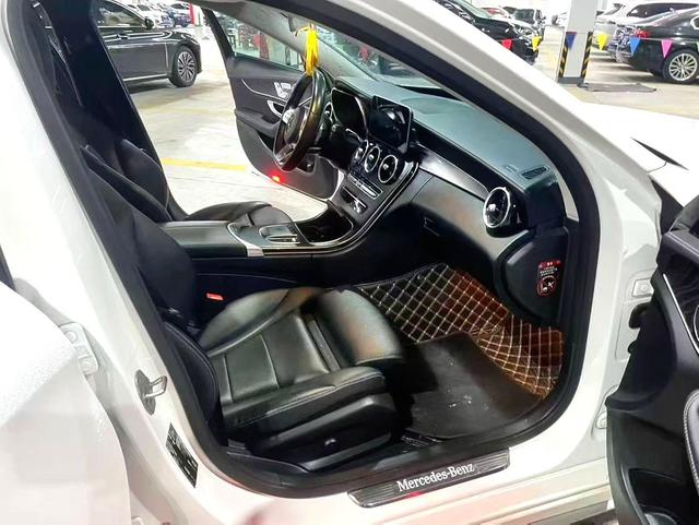 Mercedes-Benz Mercedes-Benz C-Class