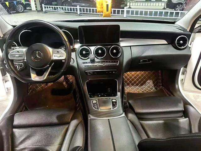 Mercedes-Benz Mercedes-Benz C-Class
