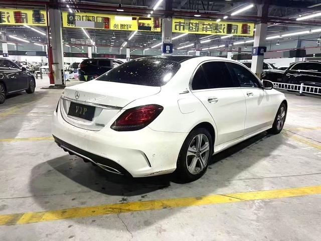 Mercedes-Benz Mercedes-Benz C-Class