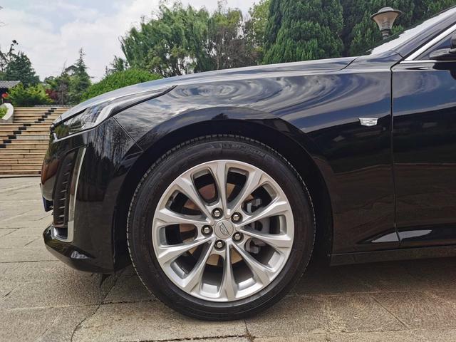 Cadillac Cadillac CT5