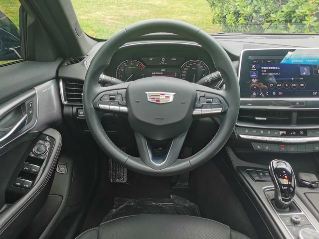 Cadillac Cadillac CT5