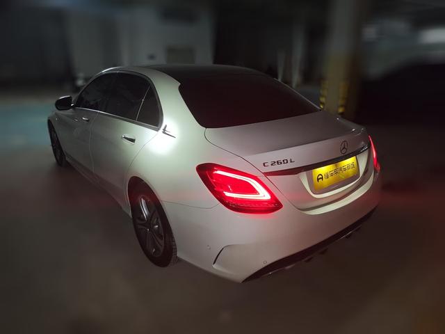 Mercedes-Benz Mercedes-Benz C-Class