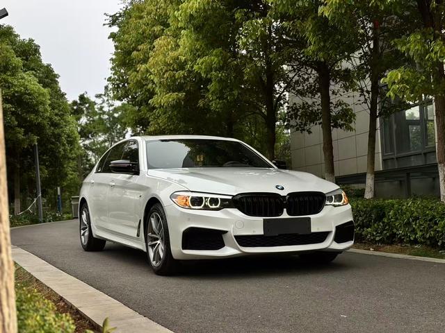 BMW BMW 5-Series