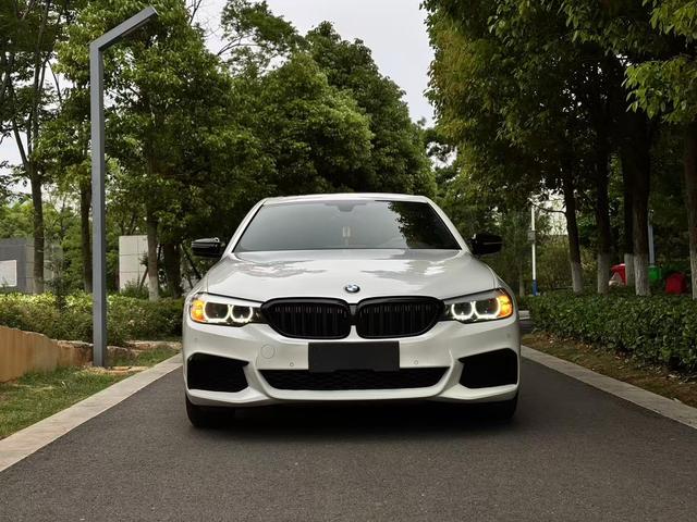 BMW BMW 5-Series