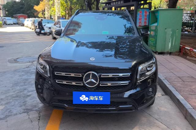 Mercedes-Benz Mercedes-Benz GLB