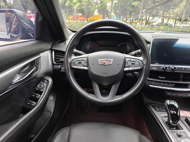 Cadillac Cadillac CT5