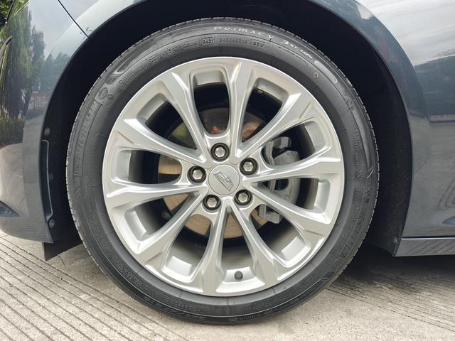 Cadillac Cadillac CT5