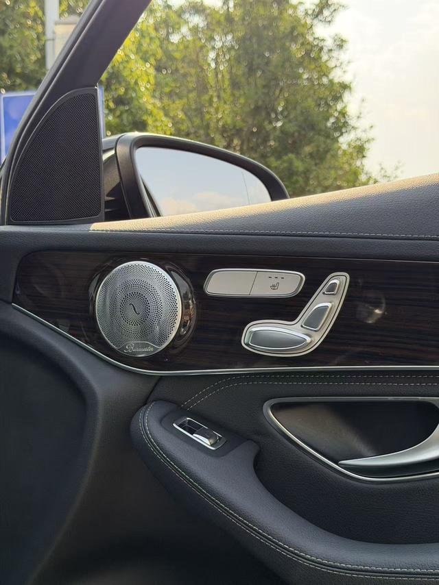 Mercedes-Benz Mercedes-Benz GLC