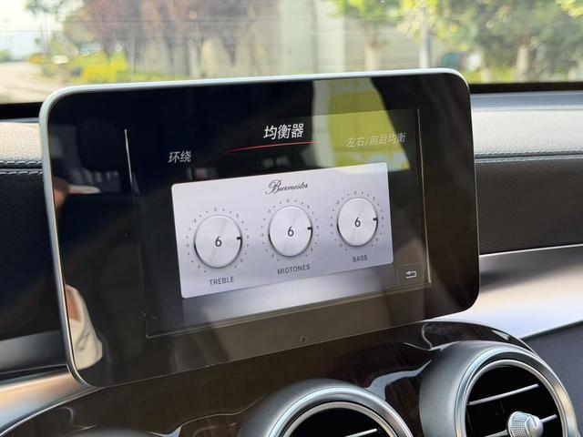 Mercedes-Benz Mercedes-Benz GLC