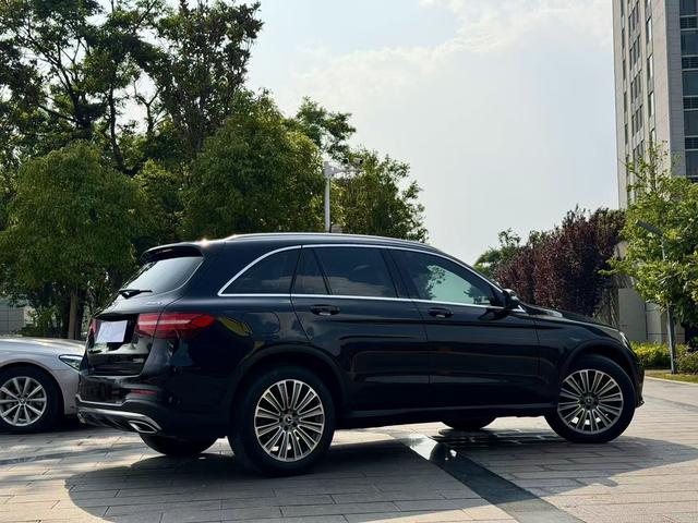 Mercedes-Benz Mercedes-Benz GLC
