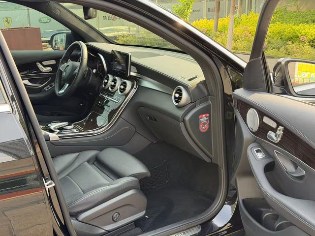 Mercedes-Benz Mercedes-Benz GLC