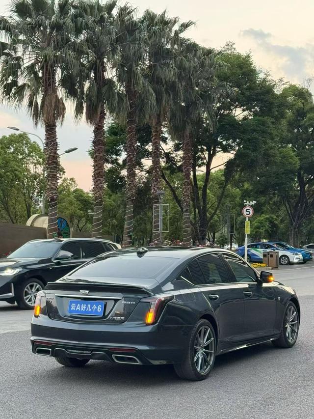 Cadillac Cadillac CT5