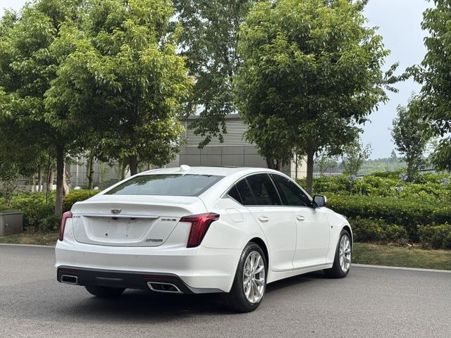 Cadillac Cadillac CT5