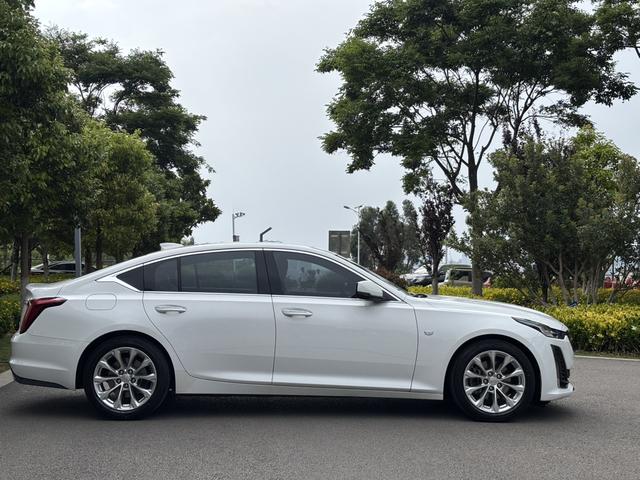 Cadillac Cadillac CT5