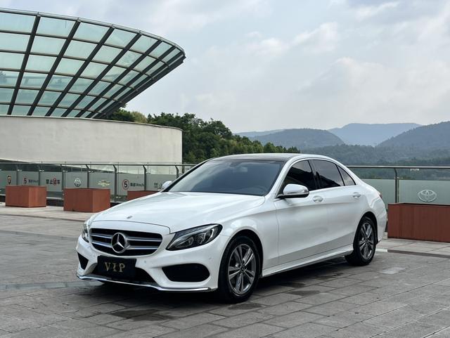 Mercedes-Benz Mercedes-Benz C-Class