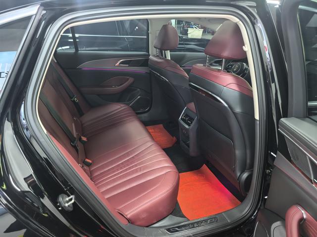 Hongqi Hongqi H5