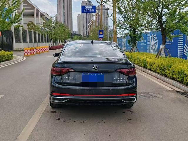 Volkswagen Sagitar