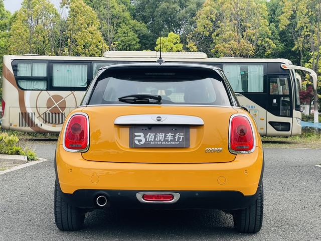 MINI MINI