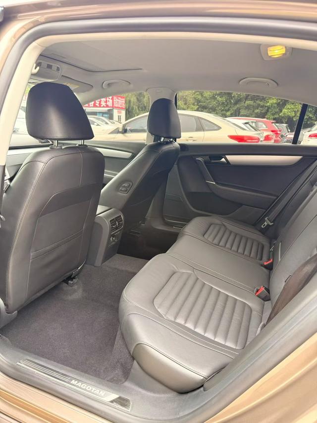 Volkswagen Magotan