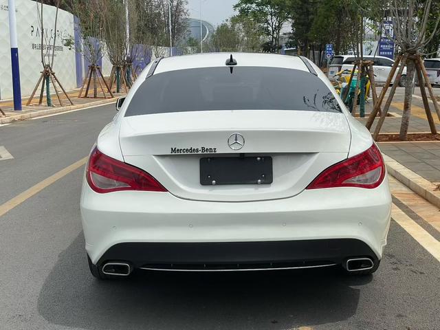 Mercedes-Benz Mercedes-Benz CLA (Import)