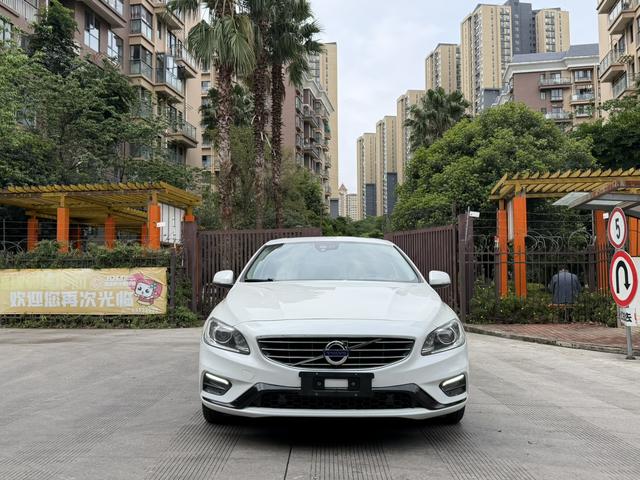 Volvo Volvo S60
