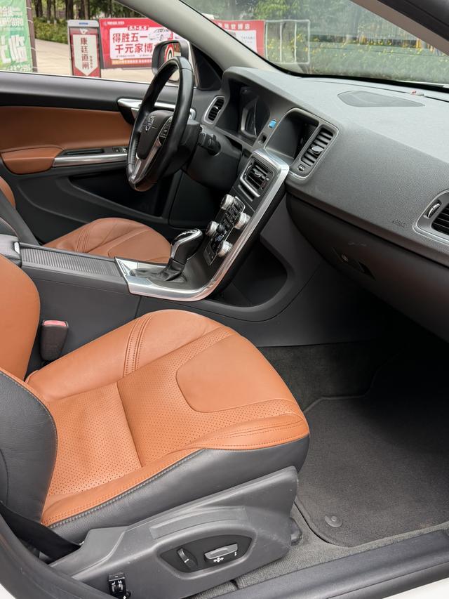 Volvo Volvo S60