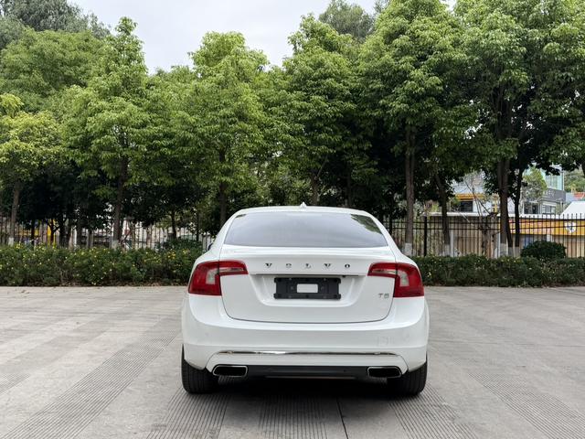 Volvo Volvo S60