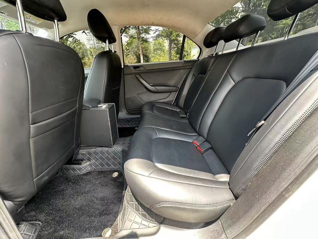 Volkswagen Santana
