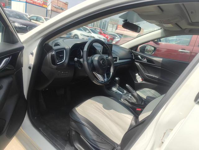 Mazda Mazda 3 Axela