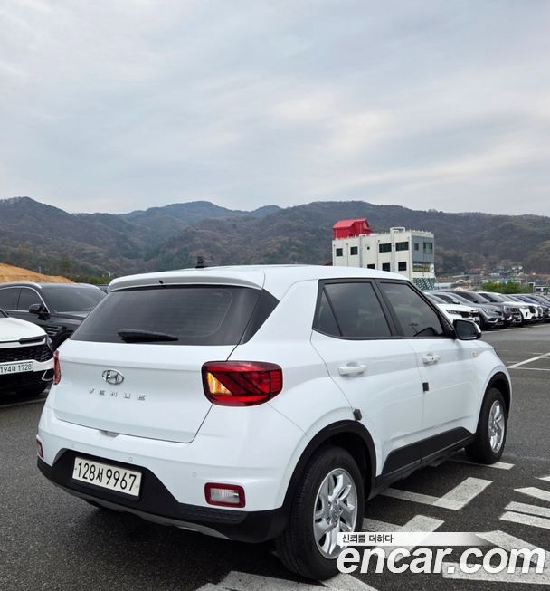 Hyundai Venue