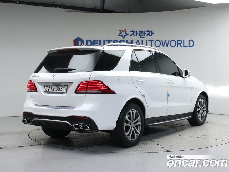 Mercedes-Benz GLE-Class
